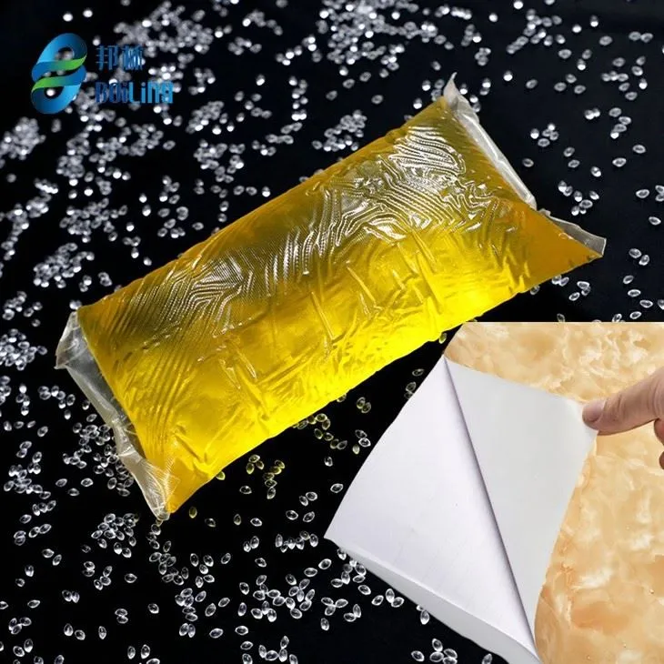 Oldható nyomásérzékeny ragasztó